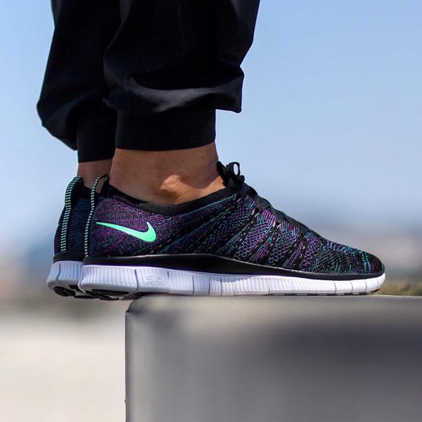 Nike Flyknit Free Nsw Nike Flyknit Free Nsw
